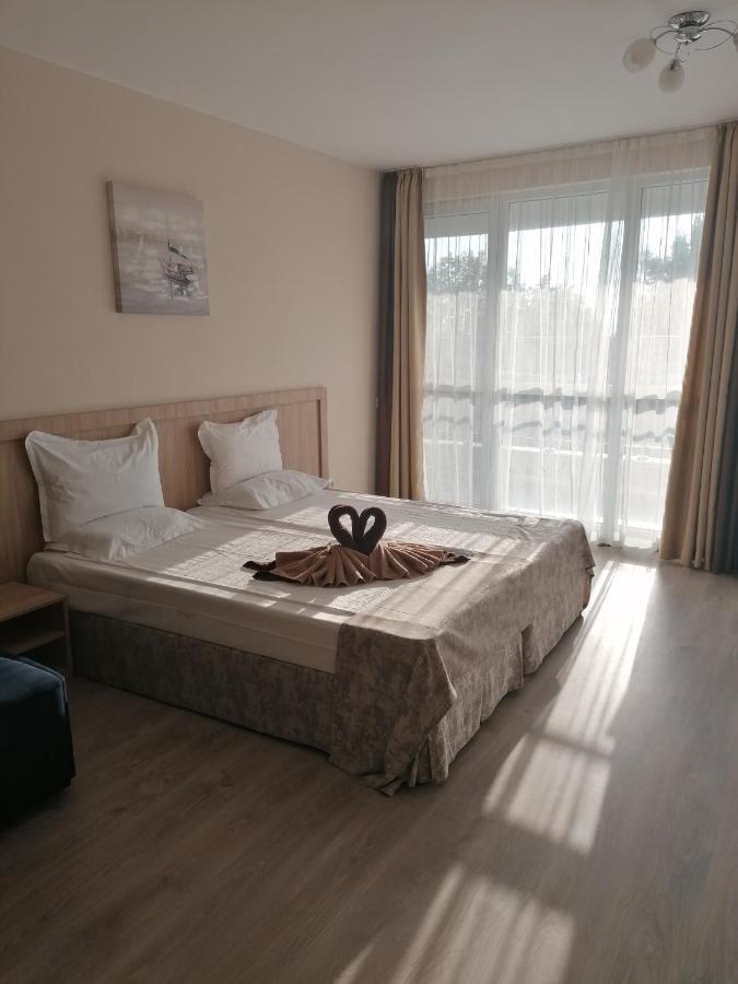 Apart Allure Dobi Aparthotel Primorsko Bagian luar foto