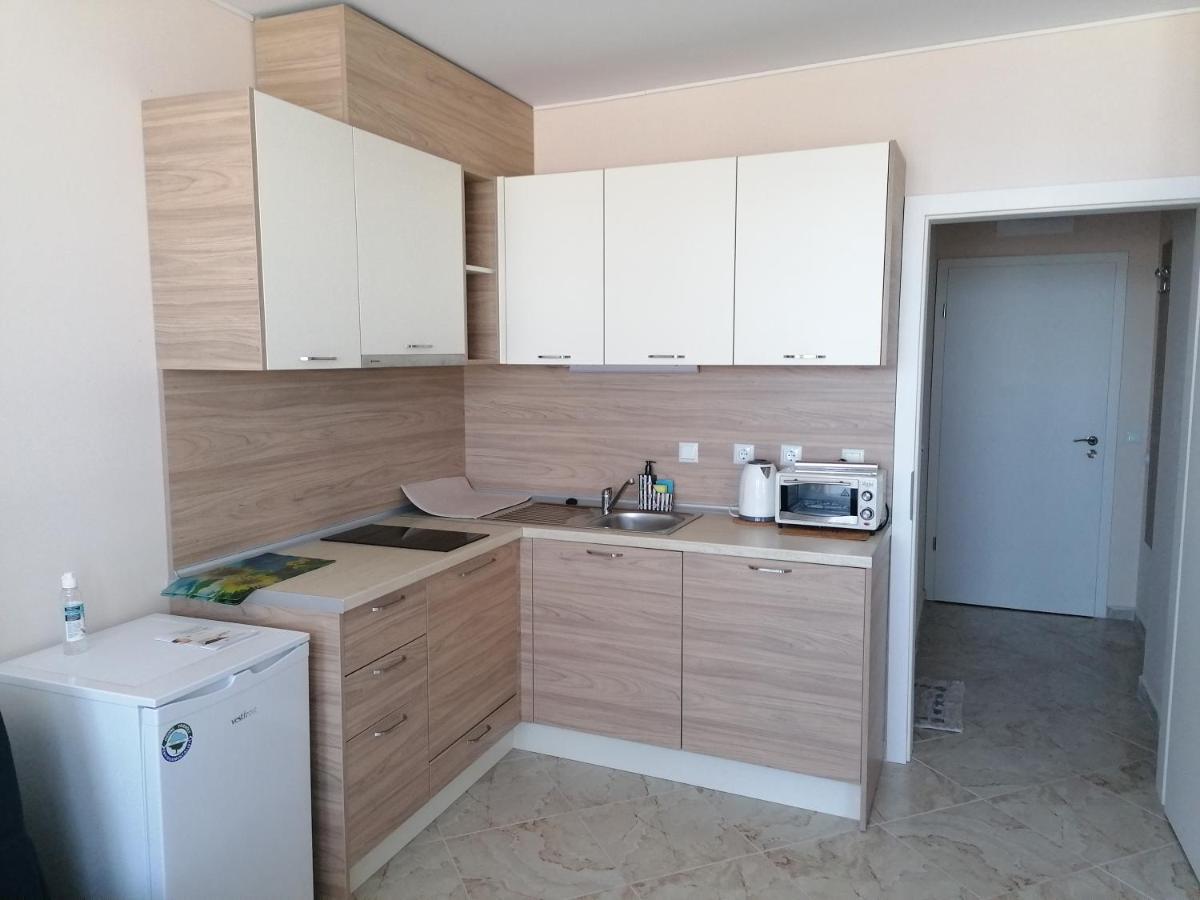 Apart Allure Dobi Aparthotel Primorsko Bagian luar foto
